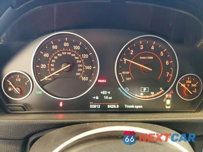 Zdjęcie 9 z 12 samochodu: 2018 BMW 330 XI VIN:WBA8D9C50JEM32849 - miniatura