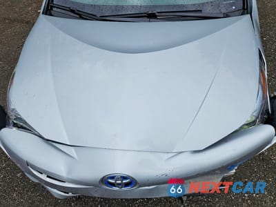 Zdjęcie 11 z 13 samochodu: 2016 TOYOTA PRIUS TWO VIN:JTDKBRFU7G3508993 - miniatura