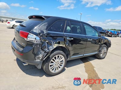 Trzecie zdjęcie samochodu z tyłu: 2013 LINCOLN MKX VIN:2LMDJ6JK3DBL29667 - miniatura