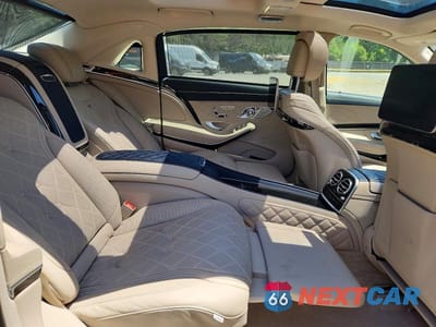 Zdjęcie 10 z 12 samochodu: 2020 MERCEDES-BENZ S MERCEDES-MAYBACH S560 4MATIC VIN:W1KUX8GB4LA551877 - miniatura