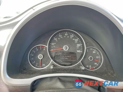Zdjęcie 9 z 12 samochodu: 2012 VOLKSWAGEN BEETLE VIN:3VWJX7ATXCM658036 - miniatura