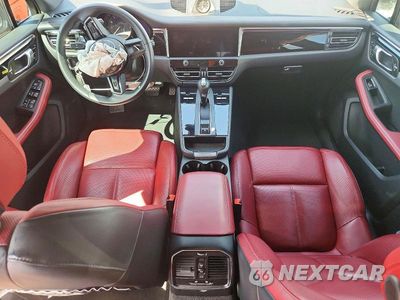 Zdjęcie 8 z 14 samochodu: 2024 PORSCHE MACAN BASE VIN:WP1AA2A54RLB20353 - miniatura