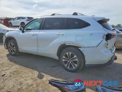 Drugie zdjęcie samochodu z przodu: 2023 TOYOTA HIGHLANDER HYBRID XLE VIN:5TDKBRCH7PS136657 - miniatura