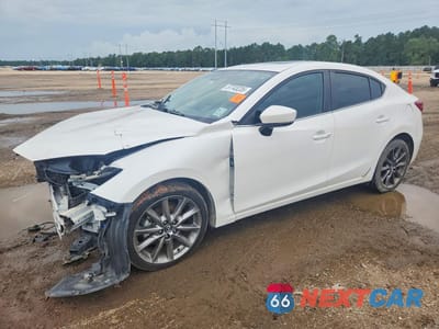 2018 MAZDA 3 TOURING 3MZBN1V37JM177448 - główne zdjęcie licytacji z USA - miniatura