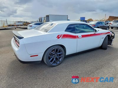 Trzecie zdjęcie samochodu z tyłu: 2020 DODGE CHALLENGER R/T VIN:2C3CDZBT4LH118862 - miniatura