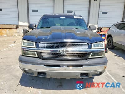 Piąte zdjęcie samochodu w środku: 2003 CHEVROLET SILVERADO K1500 VIN:2GCEK19T231114321 - miniatura