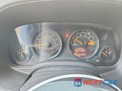 Zdjęcie 9 z 12 samochodu: 2015 JEEP PATRIOT SPORT VIN:1C4NJRBB7FD218587 - miniatura