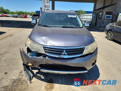 Piąte zdjęcie samochodu w środku: 2009 MITSUBISHI OUTLANDER XLS VIN:JA4MT41X09Z005570 - miniatura