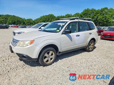 2011 SUBARU FORESTER 2.5X JF2SHABC3BH737181 - główne zdjęcie licytacji z USA - miniatura