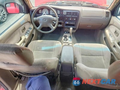 Zdjęcie 8 z 12 samochodu: 2003 TOYOTA TACOMA DOUBLE CAB PRERUNNER VIN:5TEGN92N43Z212465 - miniatura