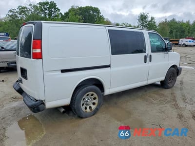 Trzecie zdjęcie samochodu z tyłu: 2014 CHEVROLET EXPRESS G1500 VIN:1GCSHAF44E1140068 - miniatura