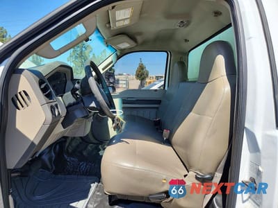 Zdjęcie 7 z 12 samochodu: 2008 FORD F550 SUPER DUTY VIN:1FDAF56R28EB90528 - miniatura