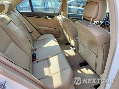 Zdjęcie 10 z 12 samochodu: 2014 MERCEDES-BENZ C 300 4MATIC VIN:WDDGF8AB0EG223641 - miniatura