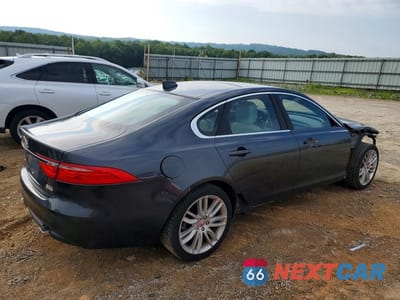 Trzecie zdjęcie samochodu z tyłu: 2018 JAGUAR XF PRESTIGE VIN:SAJBK4EV4JCY55767 - miniatura