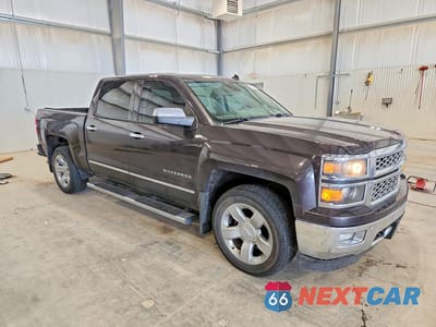 Czwarte zdjęcie samochodu z boku: 2014 CHEVROLET SILVERADO K1500 LTZ VIN:3GCUKSEC6EG232955 - miniatura