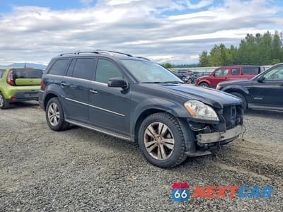 Czwarte zdjęcie samochodu z boku: 2012 MERCEDES-BENZ GL 450 4MATIC VIN:4JGBF7BE5CA795436 - miniatura