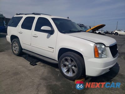 Czwarte zdjęcie samochodu z boku: 2014 GMC YUKON VIN:1GKS1CE0XER120783 - miniatura