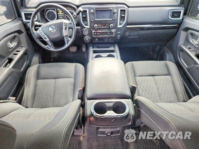 Zdjęcie 8 z 12 samochodu: 2018 NISSAN TITAN S VIN:1N6AA1E55JN548492 - miniatura