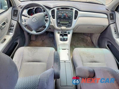 Zdjęcie 8 z 12 samochodu: 2006 TOYOTA HIGHLANDER BASE VIN:JTEGD21A560132505 - miniatura