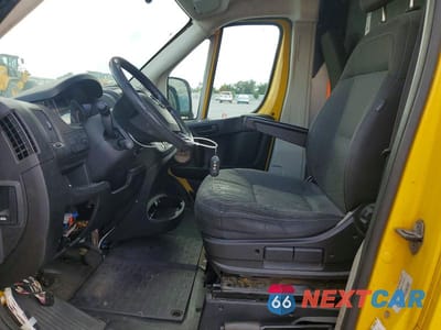 Zdjęcie 7 z 12 samochodu: 2016 RAM PROMASTER 3500 3500 HIGH VIN:3C6URVJG1GE108085 - miniatura