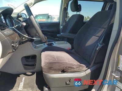Zdjęcie 7 z 12 samochodu: 2014 DODGE GRAND CARAVAN SXT VIN:2C4RDGCG6ER123246 - miniatura