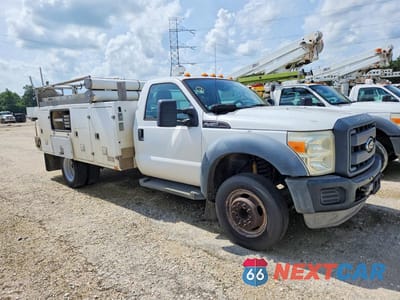 Czwarte zdjęcie samochodu z boku: 2012 FORD F450 SUPER DUTY VIN:1FDUF4GY6CEB87699 - miniatura
