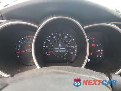 Zdjęcie 9 z 12 samochodu: 2015 KIA OPTIMA EX VIN:5XXGN4A72FG475403 - miniatura