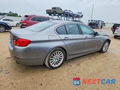 Trzecie zdjęcie samochodu z tyłu: 2011 BMW 535 XI VIN:WBAFU7C55BC871487 - miniatura