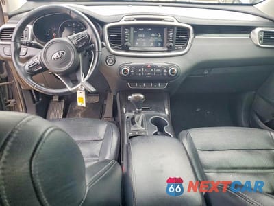 Zdjęcie 8 z 13 samochodu: 2017 KIA SORENTO EX VIN:5XYPHDA59HG204357 - miniatura