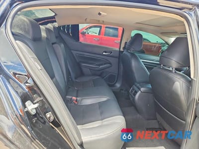 Zdjęcie 10 z 12 samochodu: 2023 NISSAN ALTIMA SL VIN:1N4BL4EW9PN345471 - miniatura