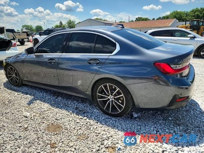 Drugie zdjęcie samochodu z przodu: 2021 BMW 330XI VIN:3MW5R7J08M8B81179 - miniatura