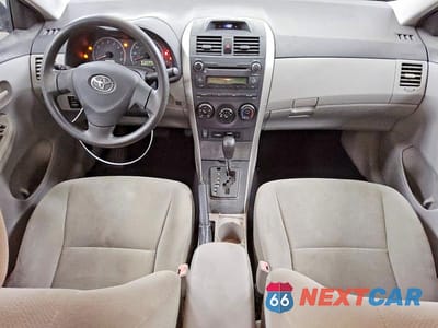 Zdjęcie 8 z 12 samochodu: 2013 TOYOTA COROLLA L VIN:5YFBU4EE0DP133054 - miniatura