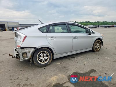 Trzecie zdjęcie samochodu z tyłu: 2010 TOYOTA PRIUS II VIN:JTDKN3DU8A5198680 - miniatura