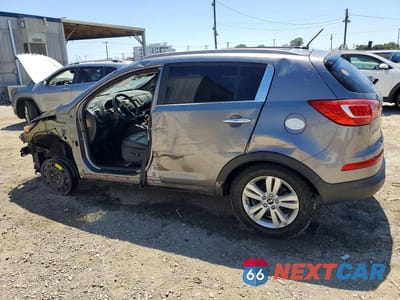 Drugie zdjęcie samochodu z przodu: 2012 KIA SPORTAGE EX VIN:KNDPCCA26C7207057 - miniatura
