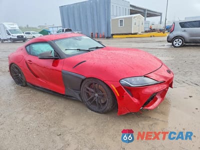 Czwarte zdjęcie samochodu z boku: 2020 TOYOTA GR SUPRA LAUNCH EDITION VIN:WZ1DB4C03LW022947 - miniatura