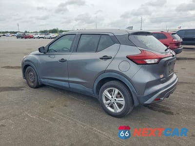 Trzecie zdjęcie samochodu z tyłu: 2021 NISSAN KICKS S VIN:3N1CP5BVXML543298 - miniatura