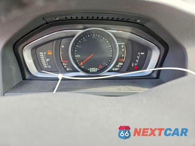 Zdjęcie 9 z 14 samochodu: 2018 VOLVO V60 CROSS COUNTRY PREMIER VIN:YV440MWK9J2059195 - miniatura