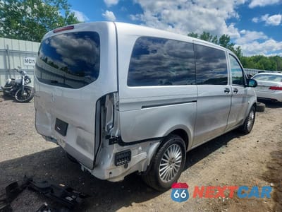 Trzecie zdjęcie samochodu z tyłu: 2021 MERCEDES-BENZ METRIS VIN:W1WV0FEY9M3913078 - miniatura