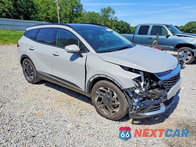 Czwarte zdjęcie samochodu z boku: 2025 KIA SPORTAGE SX PRESTIGE VIN:5XYK53DF0SG316697 - miniatura