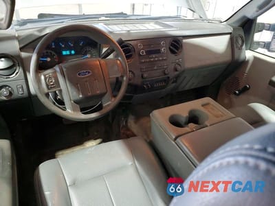 Zdjęcie 8 z 13 samochodu: 2011 FORD F250 SUPER DUTY VIN:1FT7X2B63BEB07394 - miniatura