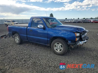 Czwarte zdjęcie samochodu z boku: 2004 CHEVROLET SILVERADO K1500 VIN:1GCEK14T24Z101830 - miniatura