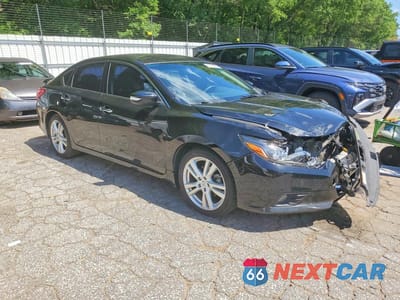 Czwarte zdjęcie samochodu z boku: 2017 NISSAN ALTIMA VIN:1N4BL3AP1HC227162 - miniatura