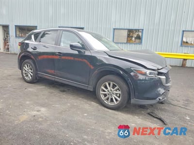 Czwarte zdjęcie samochodu z boku: 2024 MAZDA CX-5 SELECT VIN:JM3KFBBLXR0502979 - miniatura