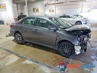Czwarte zdjęcie samochodu z boku: 2013 TOYOTA COROLLA LE VIN:5YFBU4EE0DP127058 - miniatura