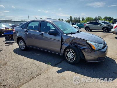 Czwarte zdjęcie samochodu z boku: 2009 FORD FOCUS SE VIN:1FAHP35N39W150933 - miniatura
