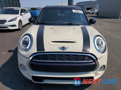 Piąte zdjęcie samochodu w środku: 2018 MINI COOPER S VIN:WMWXP7C58J2C62297 - miniatura