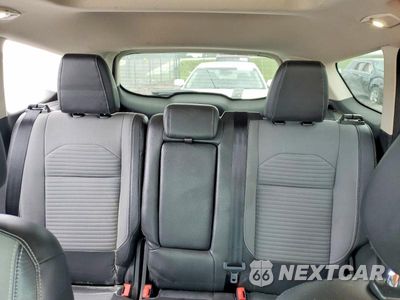Zdjęcie 10 z 14 samochodu: 2017 FORD ESCAPE SE VIN:1FMCU9GD8HUC91877 - miniatura