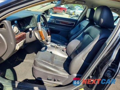 Zdjęcie 7 z 12 samochodu: 2009 LINCOLN MKZ VIN:3LNHM28T49R608307 - miniatura