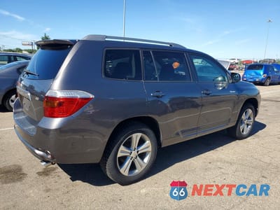 Trzecie zdjęcie samochodu z tyłu: 2008 TOYOTA HIGHLANDER SPORT VIN:JTEDS43A882054603 - miniatura