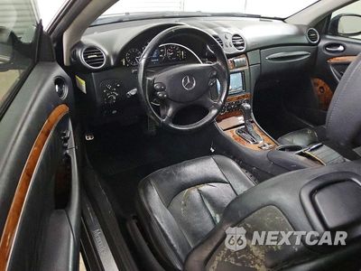 Zdjęcie 8 z 12 samochodu: 2007 MERCEDES-BENZ CLK 550 VIN:WDBTK72F87T075585 - miniatura